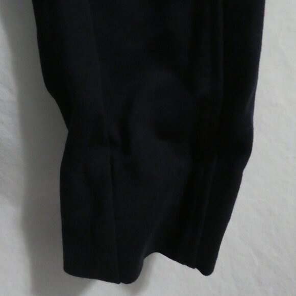 RW & CO | small | Dark Navy Leggings | No Pockets | Stitched Design Front & Back - Picture 9 of 16